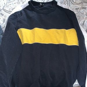 Sweatshirt- Forever 21